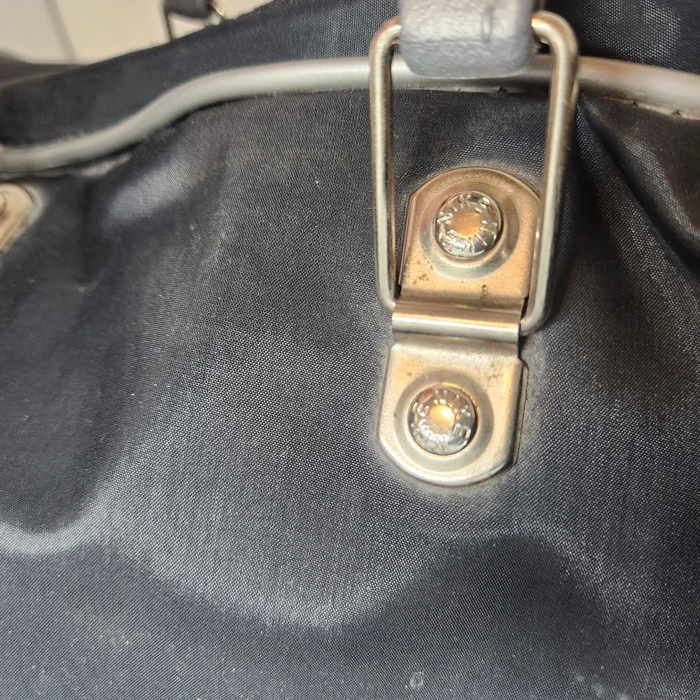 Vintage Nike Duffle Bag Gym Sports 70s 80s Black Silver Nylon Double Handles